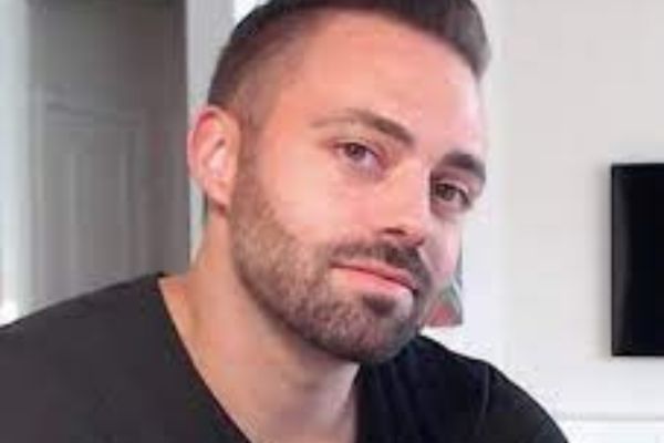Adam Enfroy Net Worth: Wealth Increase, Early Career and Digital Marketing Impact