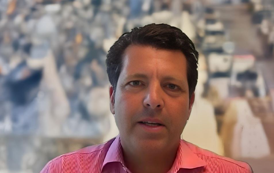 Andre A. Hakkak Net Worth: Astonishing Figures Revealed 2024!